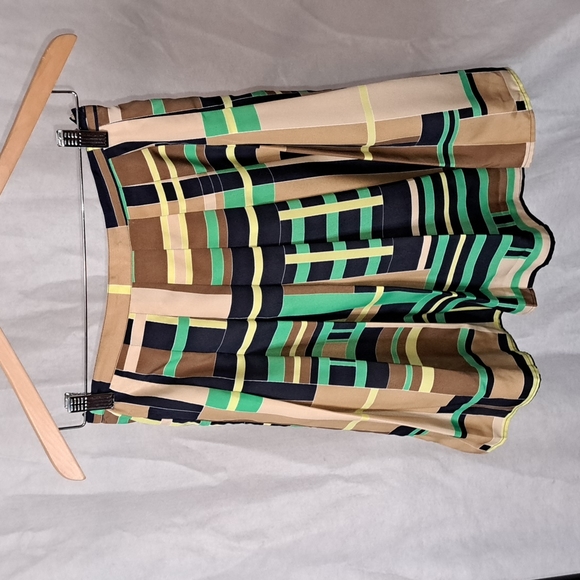 Womens Skirt - Picture 2 of 4